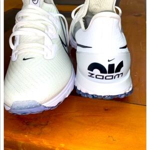 Nike Air Zoom men golf shoes.